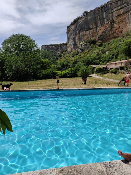 auberge des seguins hotel restaurant