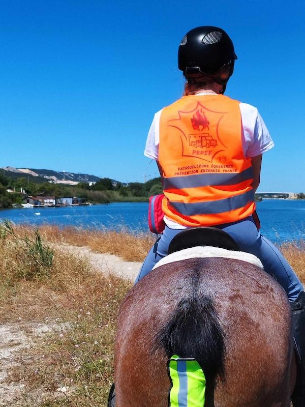 prevention feu foret 13