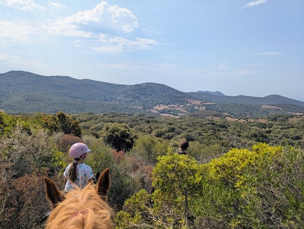 balade a cheval maquis corse